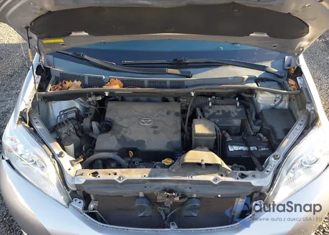 2011 Toyota Sienna Le V6 from USA, damaged, VIN 5TDKK3DC3BS024947